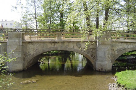 005 Barokní kamenný most - rekonstrukce, květen 2008