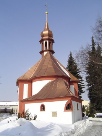 002 Kostel Nejsvětější Trojice, březen 2005